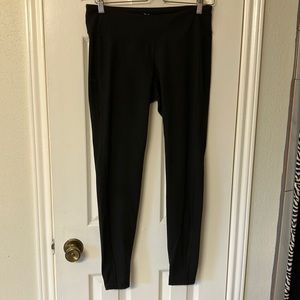 Old Navy work out leggings Sz L